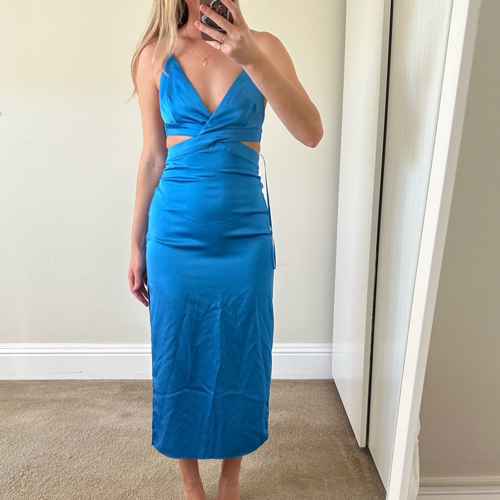 NWT ZARA cut out dress